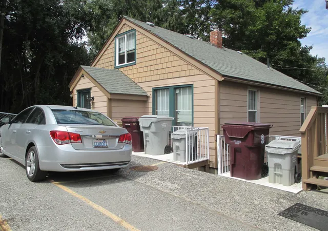 Photo 1 of Multi family home for sale at 905 Ne Lake St, Pullman, WA 99163 | MLS# 202624360 | Listing updated on 2026-09-23