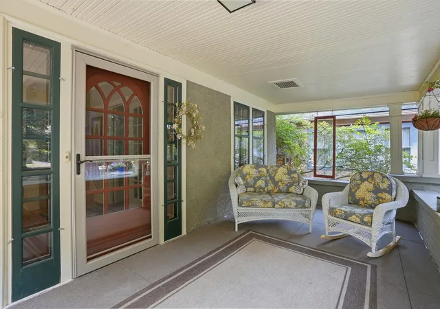 Photo 2 of Sale Pending at 1924 S Post St, Spokane, WA 99203 | MLS# 202624361 | Listing updated on 2026-09-22