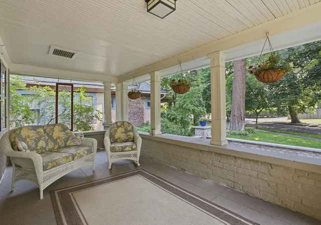 Photo 3 of Sale Pending at 1924 S Post St, Spokane, WA 99203 | MLS# 202624361 | Listing updated on 2026-09-22
