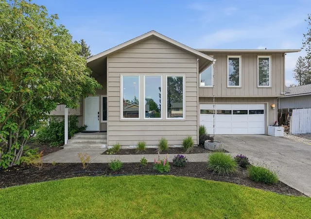 Photo 1 of Single family home for sale at 1415 S Woodlawn Rd, Spokane Valley, WA 99216 | MLS# 202624407 | Listing updated on 2026-09-19
