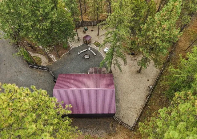Photo 2 of Sale Pending at 32609 N Perry Rd, Deer Park, WA 99006 | MLS# 202624470 | Listing updated on 2026-09-21