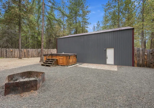 Photo 3 of Sale Pending at 32609 N Perry Rd, Deer Park, WA 99006 | MLS# 202624470 | Listing updated on 2026-09-21