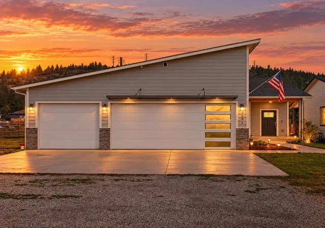 Photo 2 of Single family home for sale at 5021 E Grace Ave, Spokane, WA 99217 | MLS# 202624474 | Listing updated on 2026-09-21