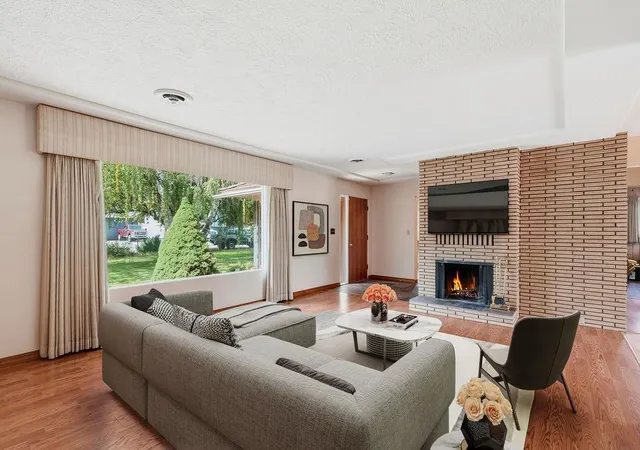 Photo 3 of Single family home for sale at 2717 S Raymond Rd, Spokane Valley, WA 99206 | MLS# 202624479 | Listing updated on 2026-09-25