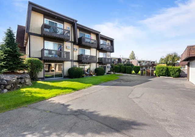 Photo 1 of Condo for sale at 305 S Liberty Lake Rd, Liberty Lake, WA 99019 | MLS# 202624487 | Listing updated on 2026-09-19
