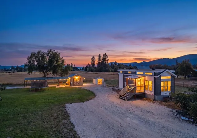 Photo 1 of Manufactured home for sale at 2336 Burnt Valley Rd, Chewelah, WA 99109 | MLS# 202624497 | Listing updated on 2026-10-20