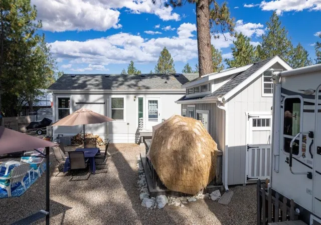 Photo 4 of Manufactured home for sale at 40631 N Sunset Dr, Loon Lake, WA 99148 | MLS# 202624502 | Listing updated on 2026-09-21