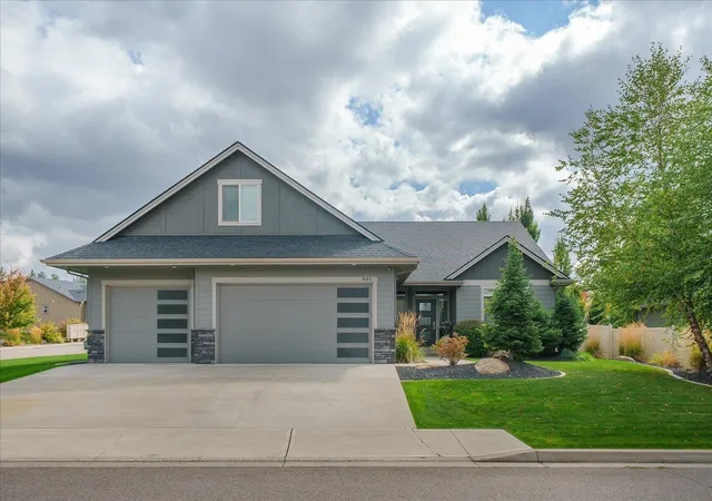 Photo 1 of Sale Pending at 905 W Basalt Ridge Dr, Spokane, WA 99224 | MLS# 202624504 | Listing updated on 2026-10-11