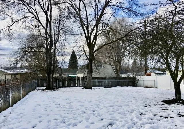 Photo 3 of Single family home for sale at 5617 N Elgin St, Spokane, WA 99205 | MLS# 202624535 | Listing updated on 2026-10-06