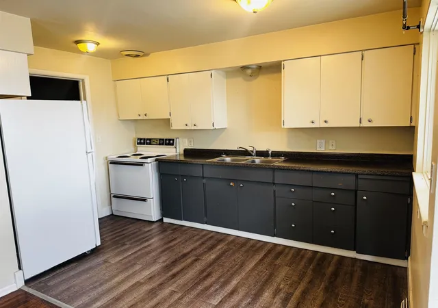 Photo 2 of Multi family home for sale at 2927 E Hoffman St, Spokane, WA 99207 | MLS# 202624540 | Listing updated on 2026-09-19