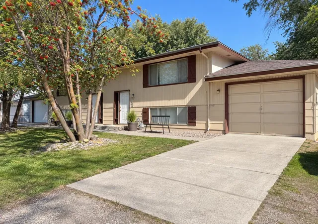 Photo 2 of Multi family home for sale at 416 N / 418 Skipworth Rd, Spokane Valley, WA 99206 | MLS# 202624542 | Listing updated on 2026-09-22