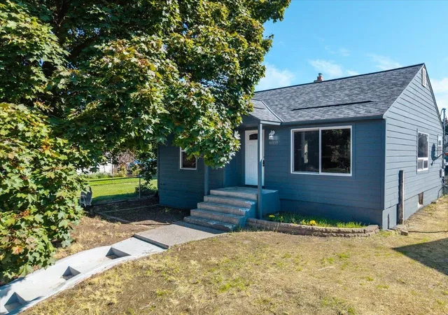 Photo 3 of Single family home for sale at 4808 N Post St, Spokane, WA 99205 | MLS# 202624546 | Listing updated on 2026-09-19
