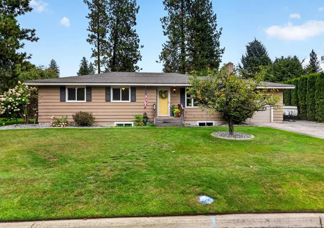 Photo 3 of Single family home for sale at 6920 N Fox Point Dr, Spokane, WA 99208 | MLS# 202624547 | Listing updated on 2026-09-19