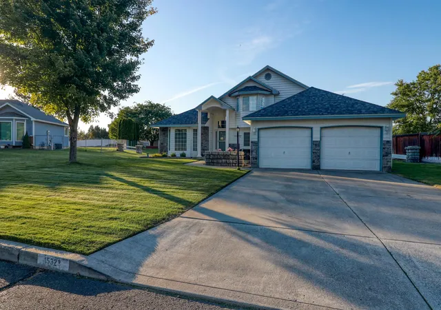 Photo 1 of Single family home for sale at 15323 N Gleneden St, Spokane, WA 99208 | MLS# 202624557 | Listing updated on 2026-09-20