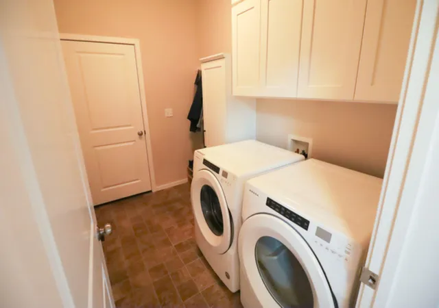 Photo 4 of Single family home for sale at 325 E Parker Ct, Colbert, WA 99005 | MLS# 202624560 | Listing updated on 2026-09-26
