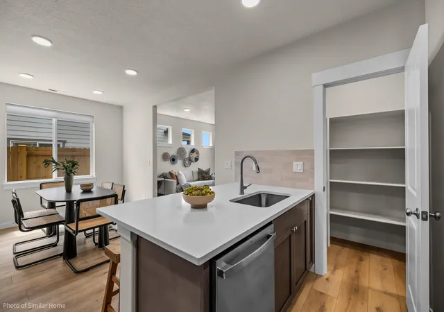 Photo 3 of Single family home for sale at 8715 N Hemlock St, Spokane, WA 99208 | MLS# 202624562 | Listing updated on 2026-09-20