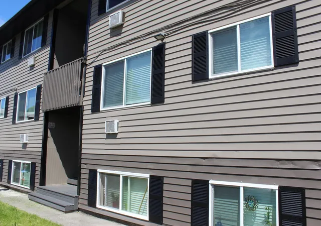 Photo 3 of Multi family home for sale at 2808 E Everett Ave, Spokane, WA 99217 | MLS# 202624577 | Listing updated on 2026-09-22