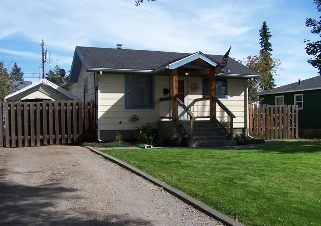 Single family home for sale at 3624 N Washington St, Spokane, WA 99205 | MLS# 202624583