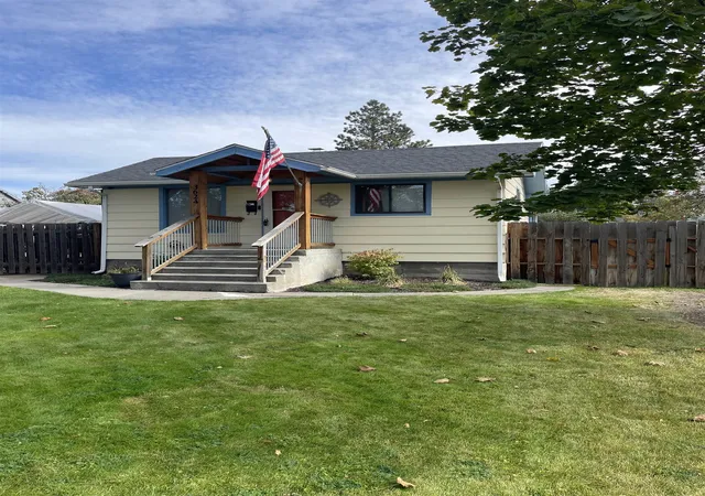 Photo 1 of Single family home for sale at 3624 N Washington St, Spokane, WA 99205 | MLS# 202624583 | Listing updated on 2026-09-28