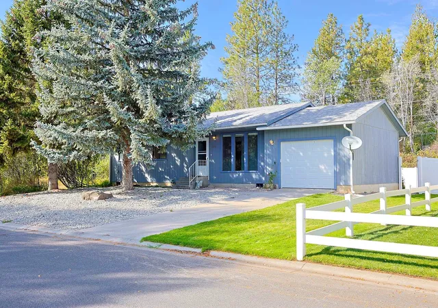 Single family home for sale at 1125 E Evergreen Dr, Medical Lake, WA 99022 | MLS# 202624585