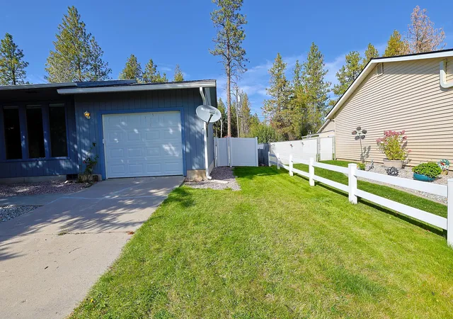 Photo 2 of Single family home for sale at 1125 E Evergreen Dr, Medical Lake, WA 99022 | MLS# 202624585 | Listing updated on 2026-09-23