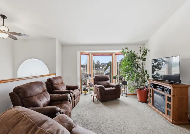 Photo 3 of Single family home for sale at 6171 Moriah Dr, Nine Mile Falls, WA 99026 | MLS# 202624599 | Listing updated on 2026-09-22