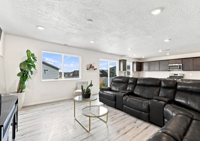 Photo 3 of Single family home for sale at 4406 W Connaught Ave, Spokane, WA 99208 | MLS# 202624622 | Listing updated on 2026-09-22