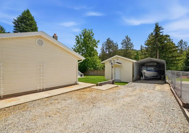 Photo 3 of Single family home for sale at 6404 E 17th Avenue, Spokane Valley, WA 99212 | MLS# 202624624 | Listing updated on 2026-09-22