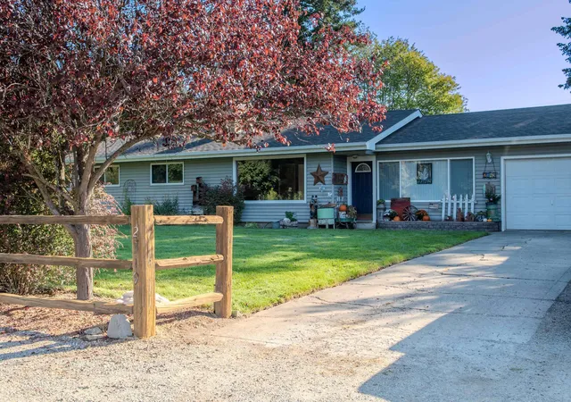 Single family home for sale at 2319 S Sunrise Rd, Spokane Valley, WA 99206 | MLS# 202624626