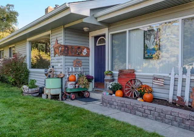 Photo 1 of Single family home for sale at 2319 S Sunrise Rd, Spokane Valley, WA 99206 | MLS# 202624626 | Listing updated on 2026-09-22