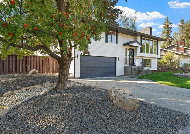 Photo 1 of Single family home for sale at 11201 N Wall St, Spokane, WA 99218 | MLS# 202624628 | Listing updated on 2026-09-22