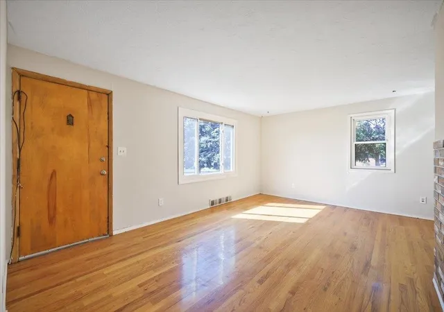 Photo 4 of Single family home for sale at 603 E Walton Ave, Spokane, WA 99207 | MLS# 202624634 | Listing updated on 2026-09-22