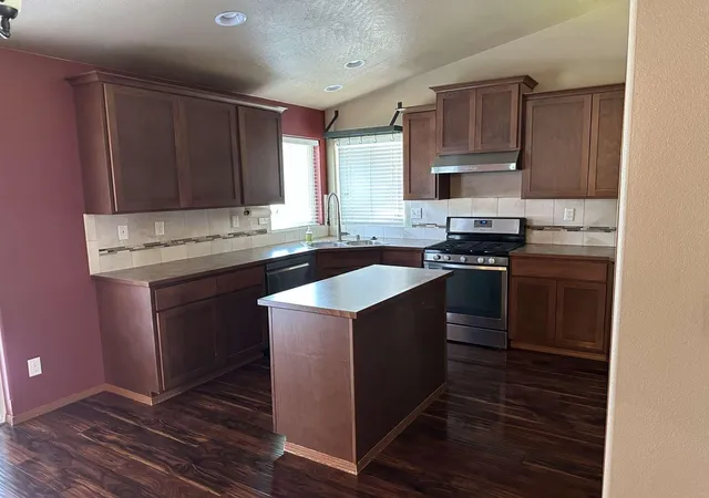 Photo 2 of Single family home for sale at 9211 E Fraser Ct, Spokane, WA 99206 | MLS# 202624640 | Listing updated on 2026-09-22