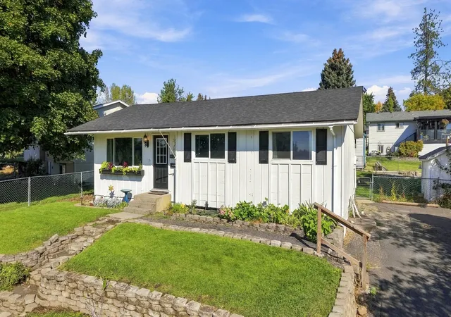 Photo 2 of Single family home for sale at 1234 Pineview St, Cheney, WA 99004 | MLS# 202624650 | Listing updated on 2026-09-23