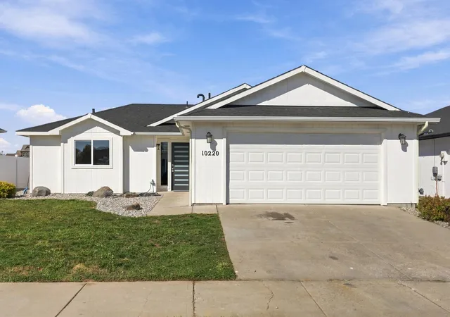 Single family home for sale at 10220 W 10th Avenue, Spokane, WA 99224 | MLS# 202624670