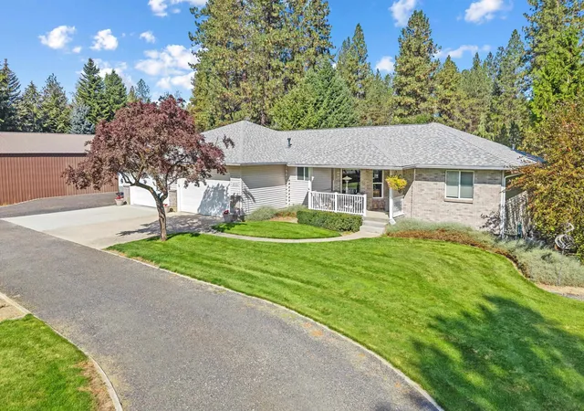 Photo 2 of Single family home for sale at 4605 E Greenbluff Rd, Colbert, WA 99005 | MLS# 202624672 | Listing updated on 2026-09-23