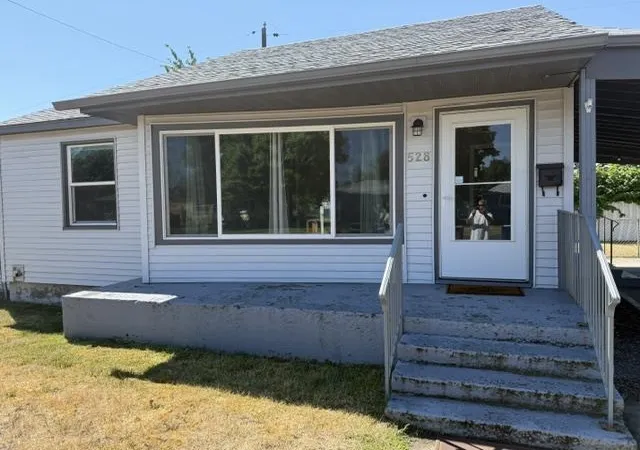 Photo 2 of Single family home for sale at 528 E Joseph Ave, Spokane, WA 99208 | MLS# 202624675 | Listing updated on 2026-09-23