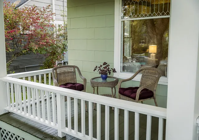 Photo 3 of Single family home for sale at 1412 S Tacoma St, Spokane, WA 99203 | MLS# 202624685 | Listing updated on 2026-09-24