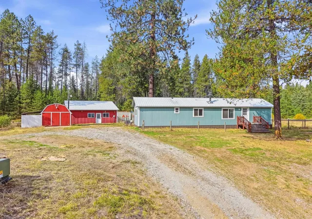 Photo 2 of Land for sale at 3089 Southshore Diamond Lake Rd, Newport, WA 99156 | MLS# 202624696 | Listing updated on 2026-09-30