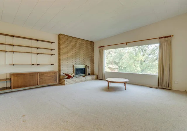 Photo 3 of Single family home for sale at 2903 E 13th Avenue, Spokane, WA 99202 | MLS# 202624697 | Listing updated on 2026-09-24