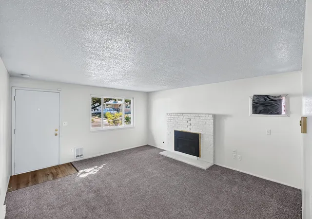 Photo 2 of Single family home for sale at 2813 N Altamont St, Spokane, WA 99207 | MLS# 202624699 | Listing updated on 2026-09-24