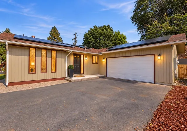 Photo 1 of Single family home for sale at 8610 N Antietam Dr, Spokane, WA 99208 | MLS# 202624700 | Listing updated on 2026-09-24