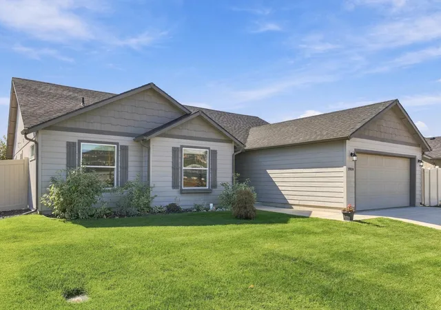 Photo 1 of Single family home for sale at 19014 E Euclid Ave, Spokane Valley, WA 99027 | MLS# 202624704 | Listing updated on 2026-10-19