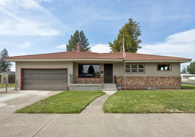 Photo 1 of Single family home for sale at 5721 N Whitehouse St, Spokane, WA 99205 | MLS# 202624720 | Listing updated on 2026-10-01