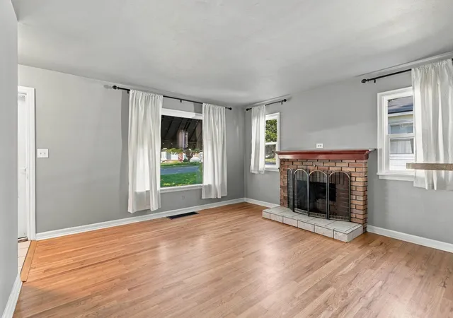 Photo 3 of Single family home for sale at 3924 N Cedar St, Spokane, WA 99205 | MLS# 202624734 | Listing updated on 2026-09-24