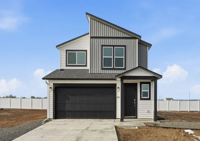 Photo 1 of Single family home for sale at 3789 S Blake Ln, Spokane, WA 99206 | MLS# 202624746 | Listing updated on 2026-09-24
