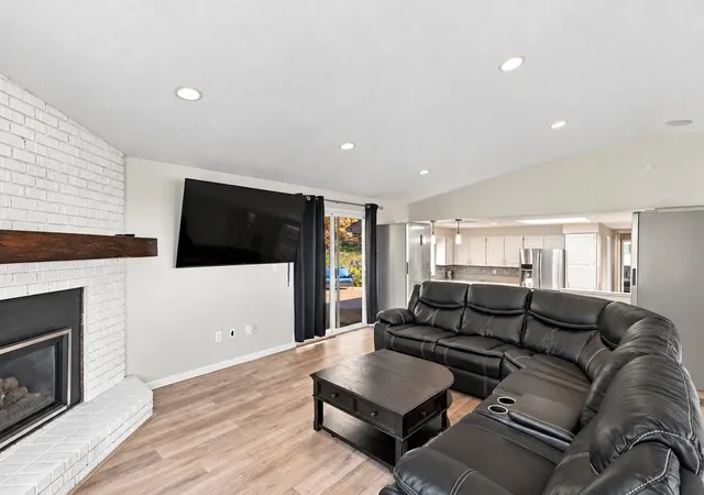 Photo 4 of Single family home for sale at 2212 W Weile Ave, Spokane, WA 99208 | MLS# 202624752 | Listing updated on 2026-09-24
