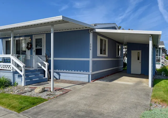 Photo 2 of Manufactured home for sale at 206 S Aspen Pl #23, Spokane Valley, WA 99016 | MLS# 202624756 | Listing updated on 2026-09-24