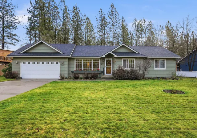 Photo 1 of Single family home for sale at 7407 W Ridgecrest Ave, Nine Mile Falls, WA 99026 | MLS# 202624761 | Listing updated on 2026-09-24
