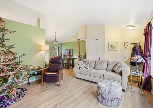 Photo 4 of Single family home for sale at 7407 W Ridgecrest Ave, Nine Mile Falls, WA 99026 | MLS# 202624761 | Listing updated on 2026-09-24